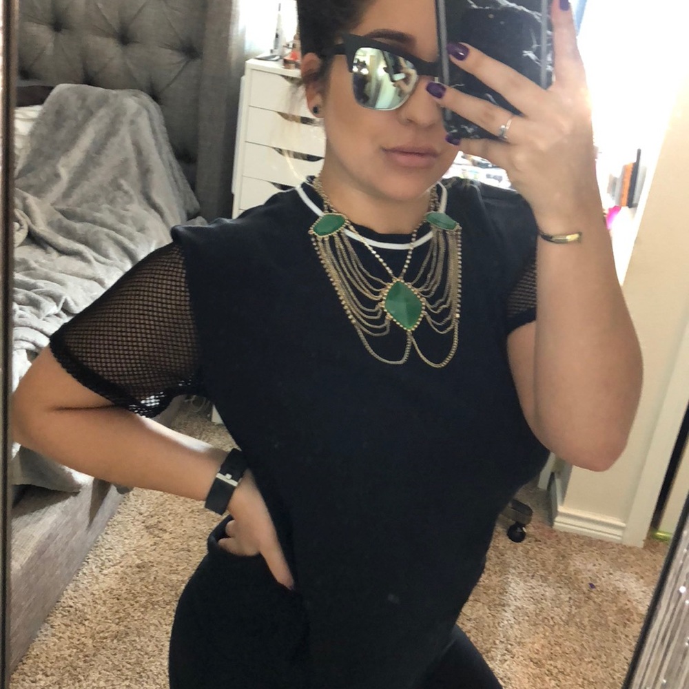 Jersey style Shirt (CROPPED) - Mesh sleeves